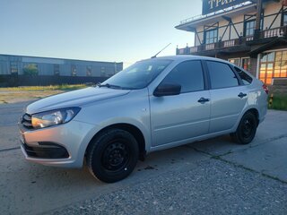 2018 Lada (ВАЗ) Granta I Рестайлинг, серебристый, 688000 рублей, вид 1