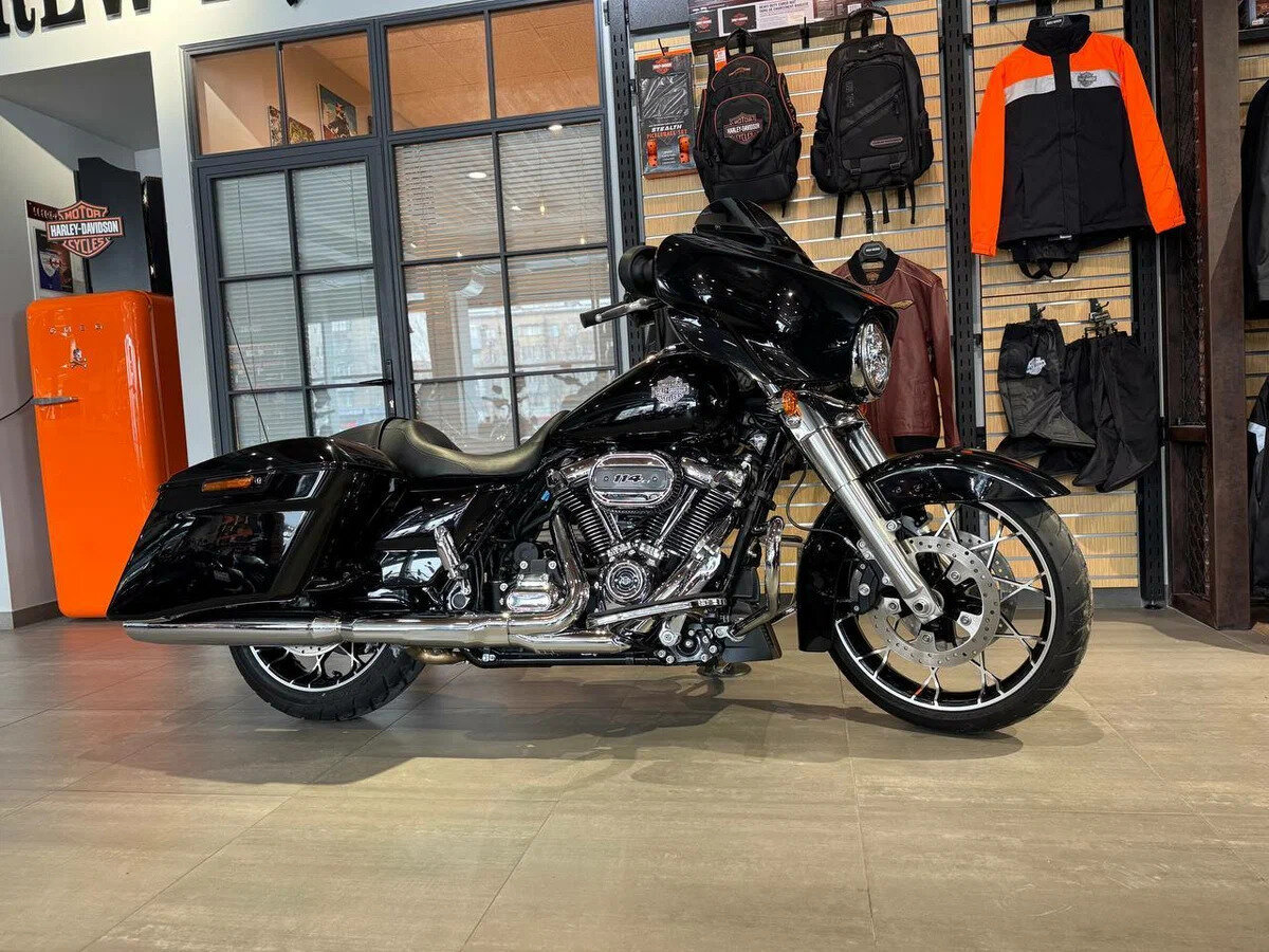Harley-Davidson Street Glide Special