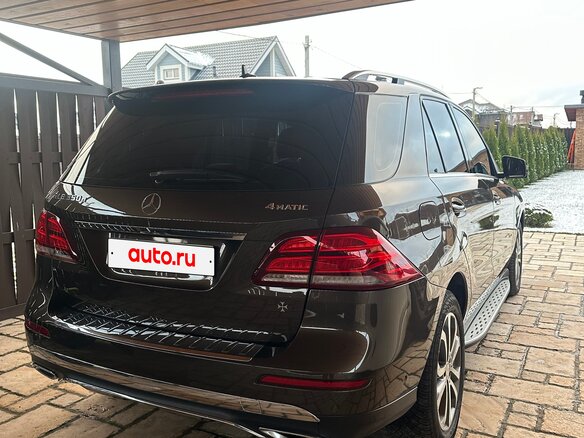2015 Mercedes-Benz GLE 350 d I (W166), коричневый, 3780000 рублей - вид 8