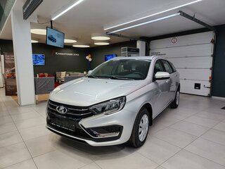 2026 Lada (ВАЗ) Vesta SW I Рестайлинг (NG), серебристый, 1859000 рублей, вид 1