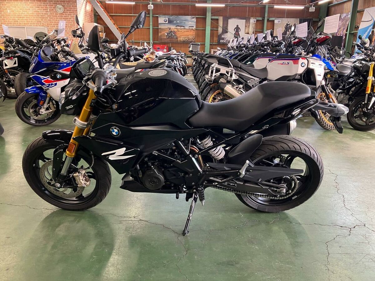 BMW G 310 R