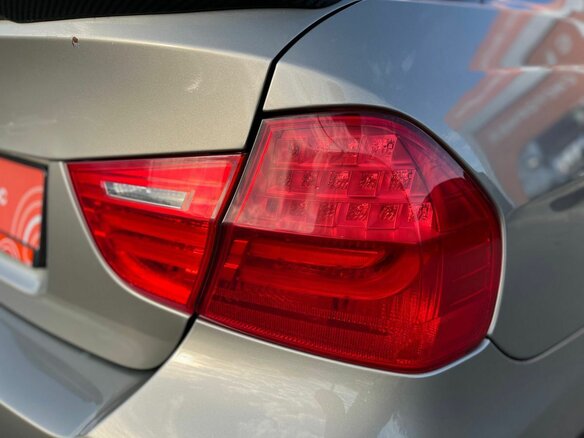 2011 BMW 3 серии 318i V (E90/E91/E92/E93) Рестайлинг, бежевый, 1188000 рублей - вид 9