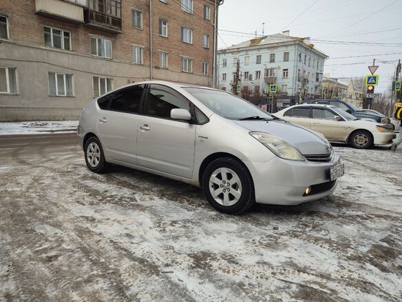 2008 Toyota Prius II Рестайлинг (XW20), серый, 920000 рублей - вид 8