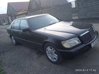 1993 Mercedes-Benz S-Класс 500 III (W140), чёрный, 530000 рублей, вид 1