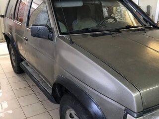 1993 Nissan Pathfinder I, серый, 520000 рублей, вид 1