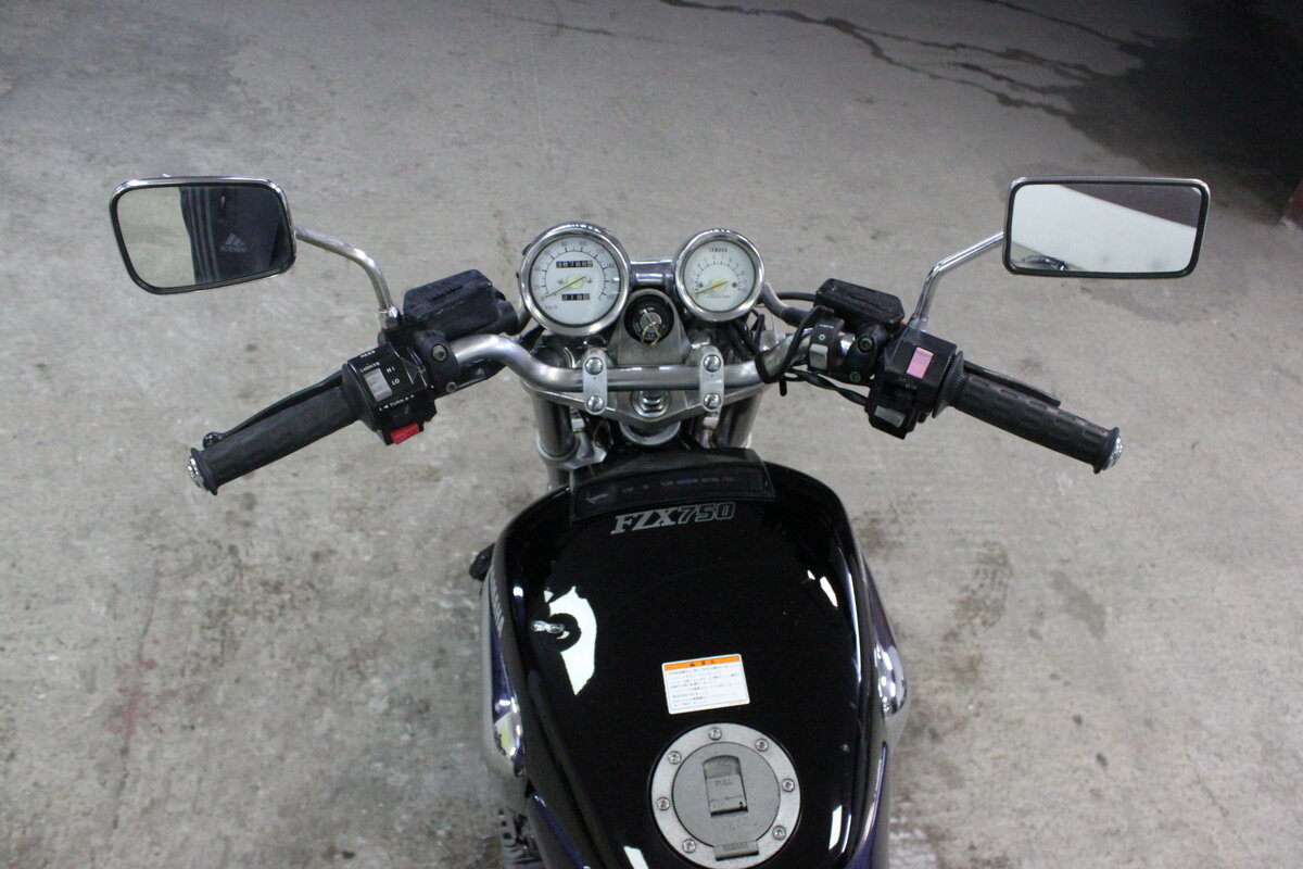 Двигатель yamaha fzx750