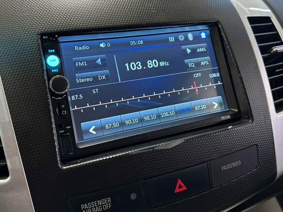 2008 Mitsubishi Outlander II, бежевый, 1097000 рублей - вид 21