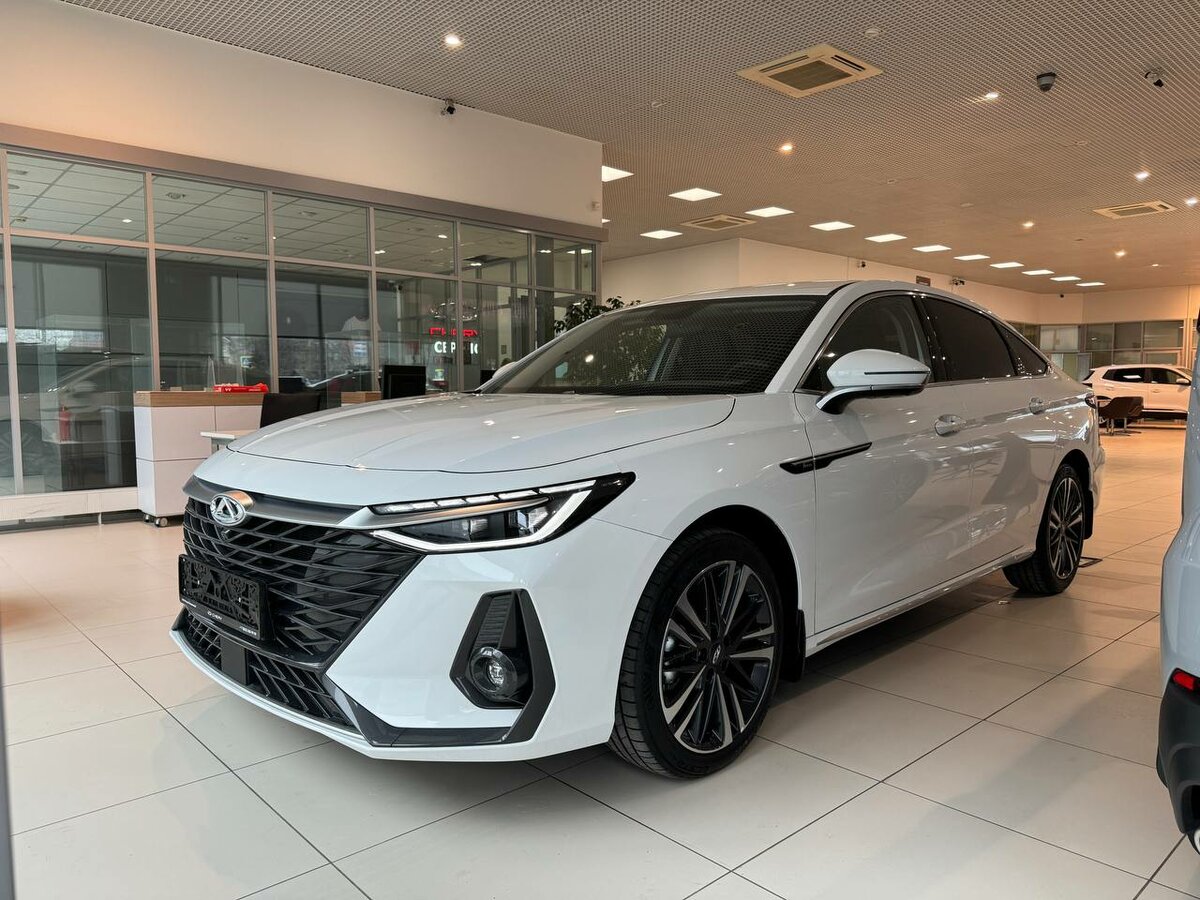 Chery Arrizo 8