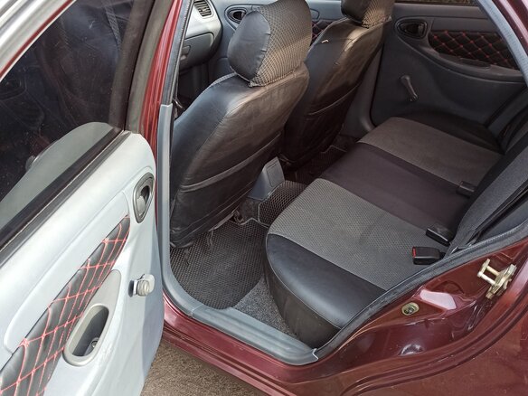 2011 ЗАЗ Chance, красный, 300000 рублей - вид 17