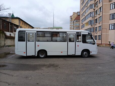 2008 Hyundai Real, белый, 800000 рублей, вид 3