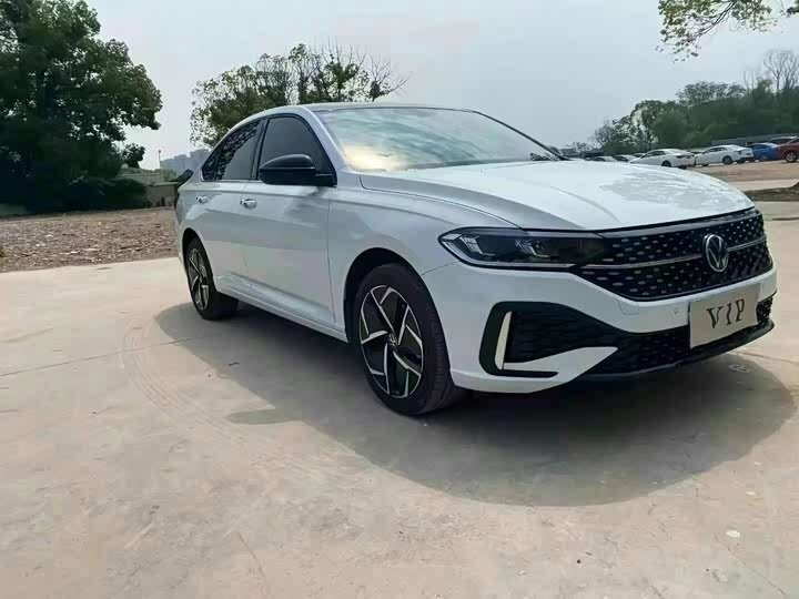Volkswagen Lavida III Рестайлинг