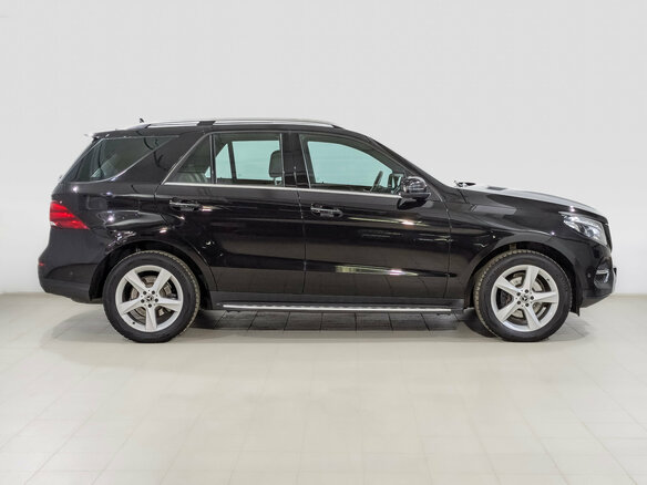 2018 Mercedes-Benz GLE 250 d I (W166), чёрный, 4050000 рублей - вид 3
