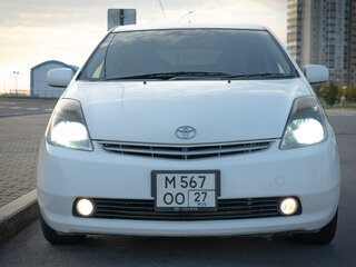 2010 Toyota Prius JDM II Рестайлинг (XW20), белый, 870000 рублей, вид 1