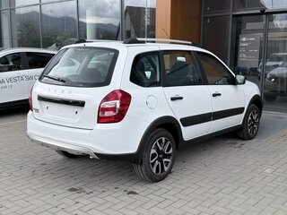2026 Lada (ВАЗ) Granta Cross I Рестайлинг, белый, 1229300 рублей, вид 5