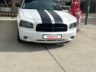 2010 Dodge Charger VII (LD), белый, 1100000 рублей, вид 1