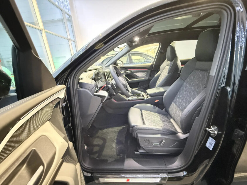Audi Q5 L III (GU)
