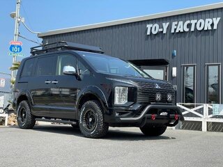 2023 Mitsubishi Delica D:5 I Рестайлинг, чёрный, 2900888 рублей, вид 1