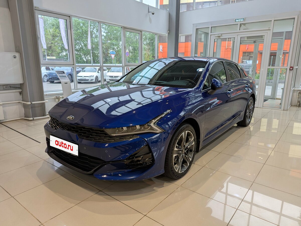 Kia K5 III