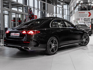 2025 Mercedes-Benz E-Класс 300 VI (W214, S214), чёрный, 9250000 рублей, вид 5