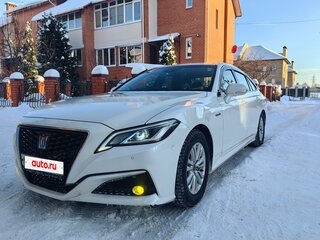 2018 Toyota Crown XV (S220), белый, 2800000 рублей, вид 1