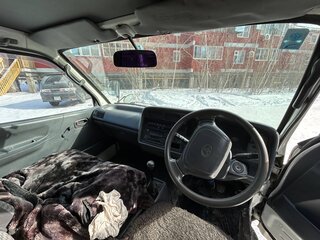 2001 Toyota HiAce H100, белый, 350000 рублей, вид 5