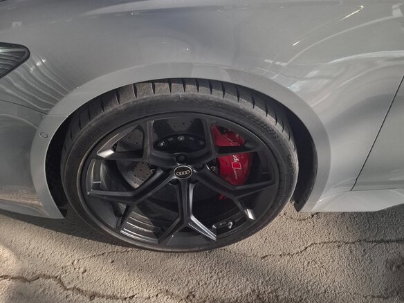 2024 Audi RS 6 performance IV (C8), серый, 26000000 рублей - вид 26