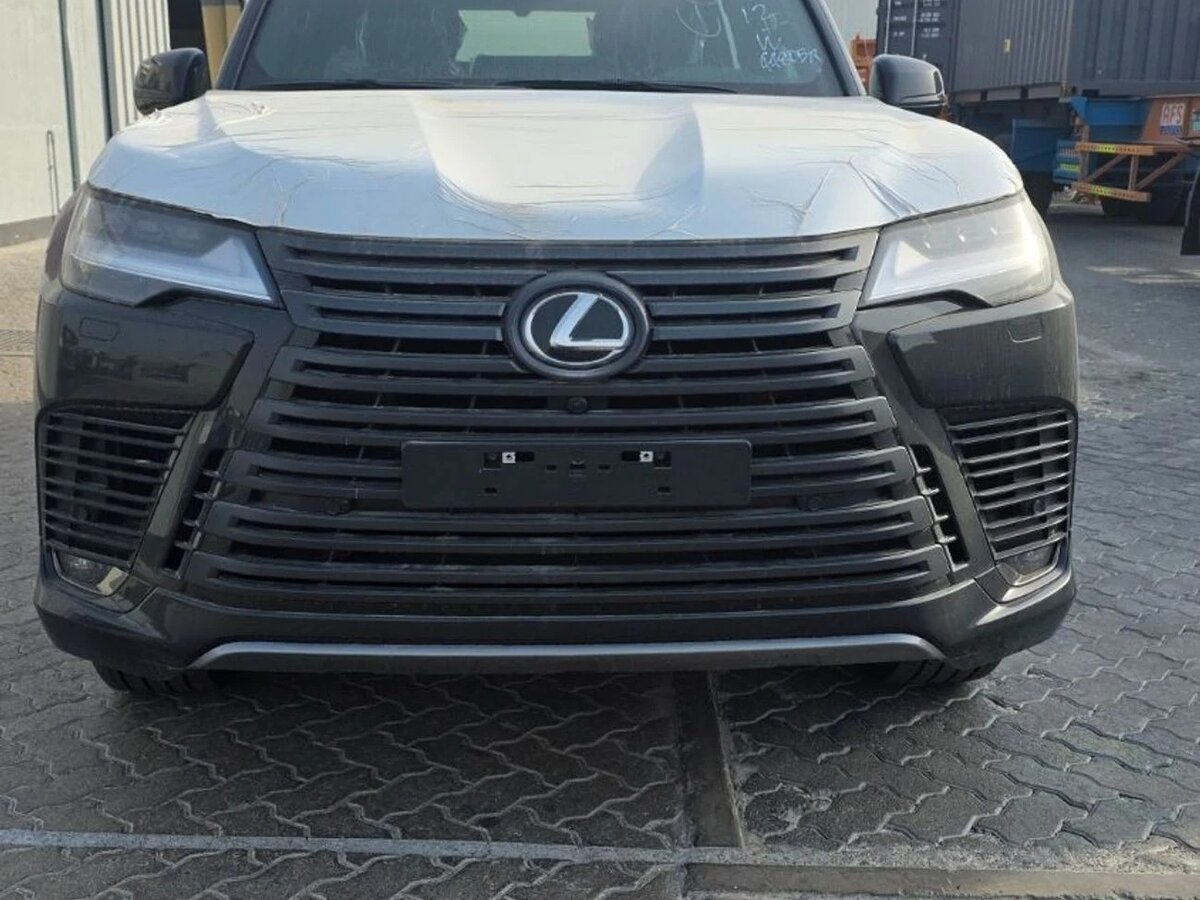 Lexus LX 600 IV