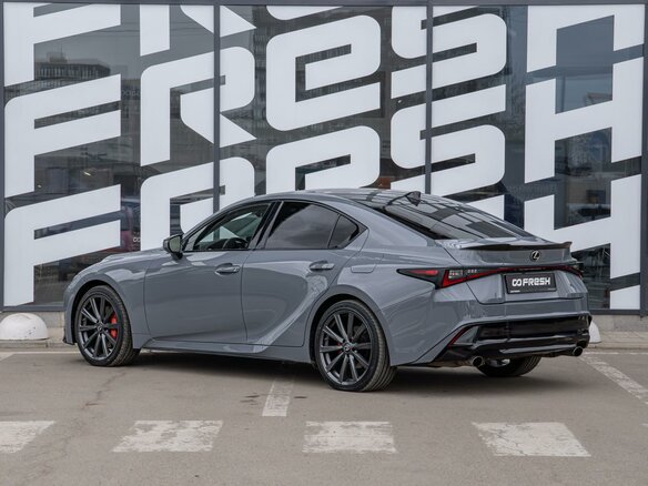 2021 Lexus IS 300 III Рестайлинг 2, серый, 4570000 рублей - вид 1