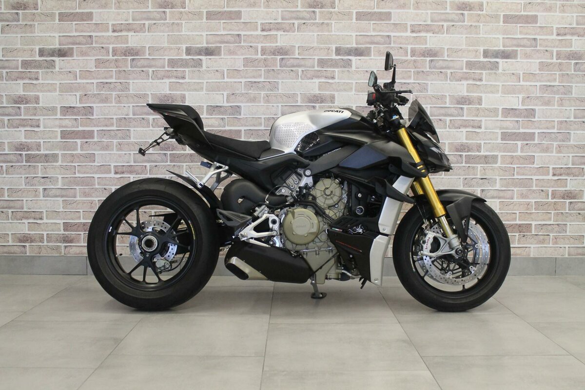 Ducati Streetfighter V4