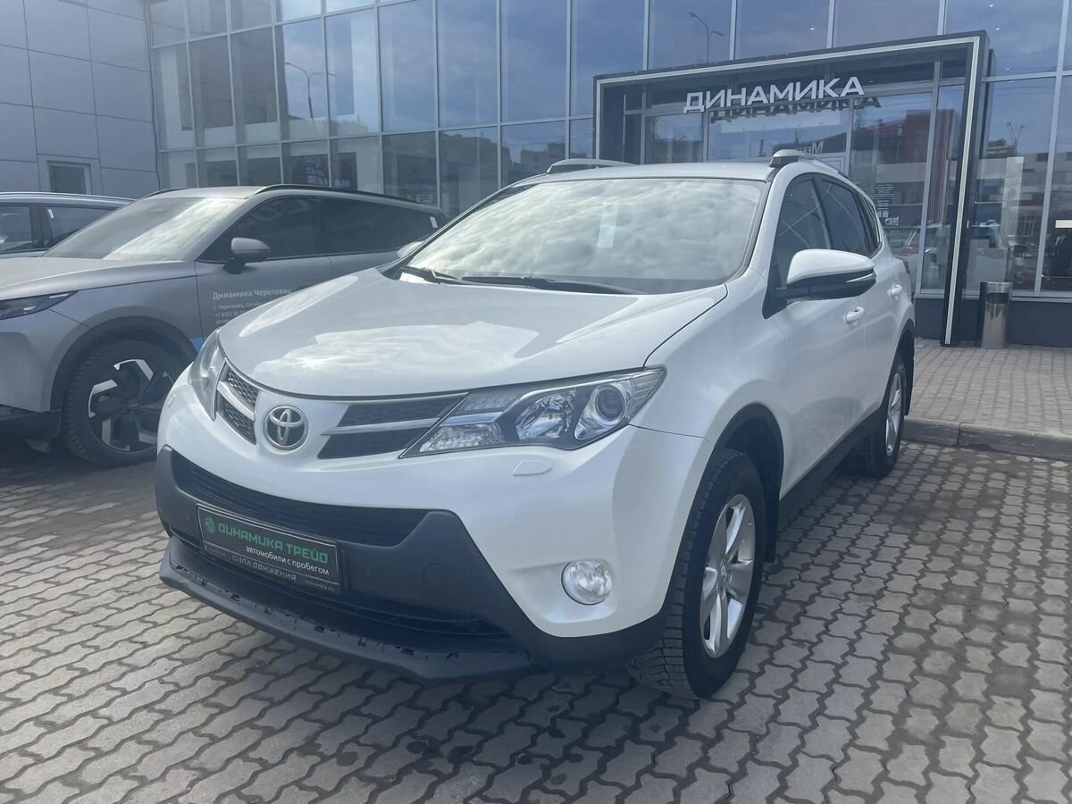Toyota RAV4 IV (XA40)