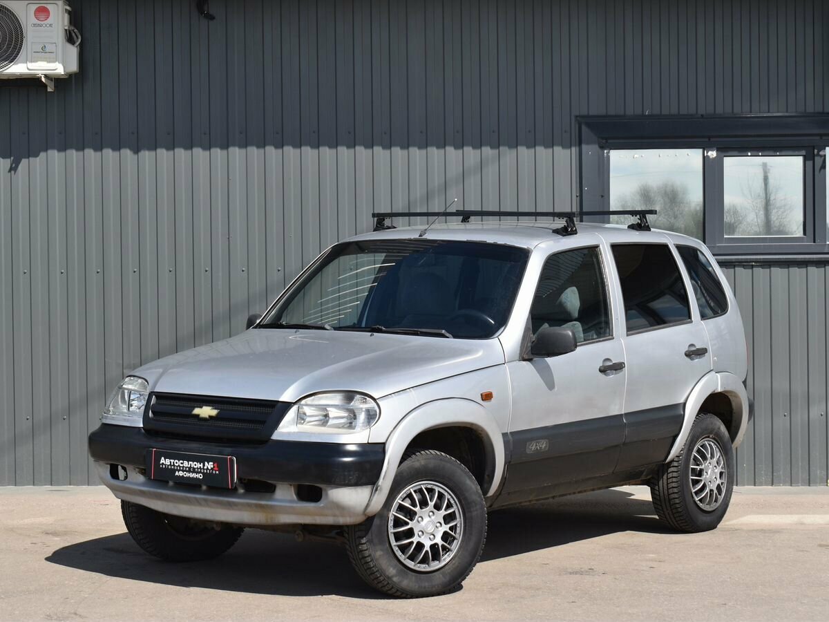 Chevrolet Niva I