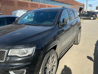 2021 Jeep Grand Cherokee IV (WK2) Рестайлинг, чёрный, 5500000 рублей, вид 1