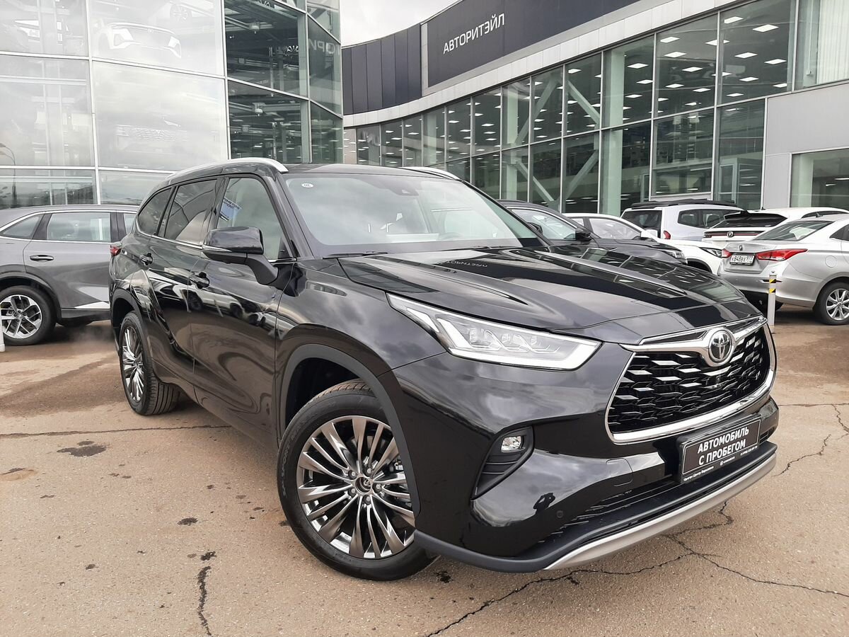 Toyota Highlander IV (XU70)