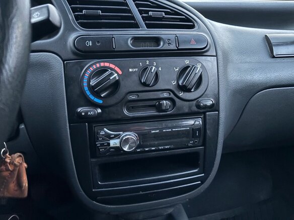 2009 ЗАЗ Chance, коричневый, 180000 рублей - вид 11