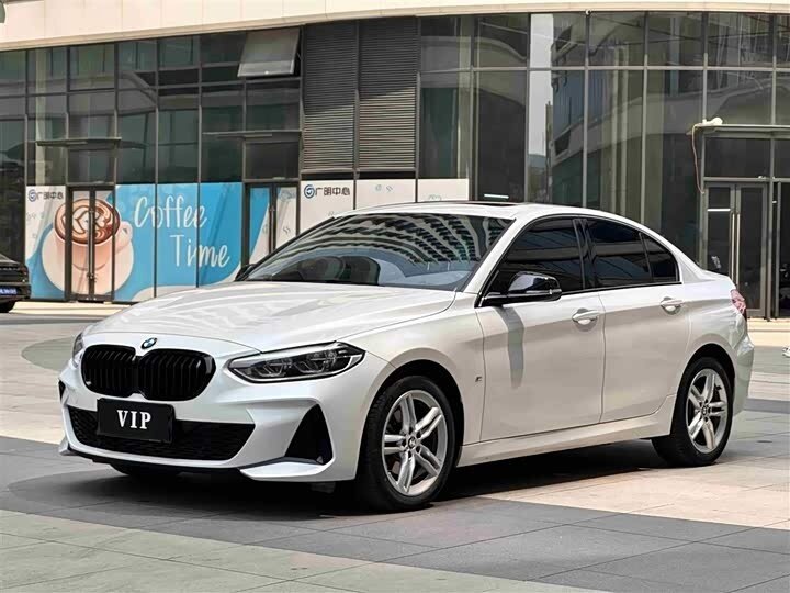 BMW 1 серии 120i III (F52) Рестайлинг