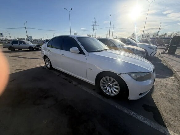 2009 BMW 3 серии 318i V (E90/E91/E92/E93) Рестайлинг, белый, 699999 рублей - вид 8