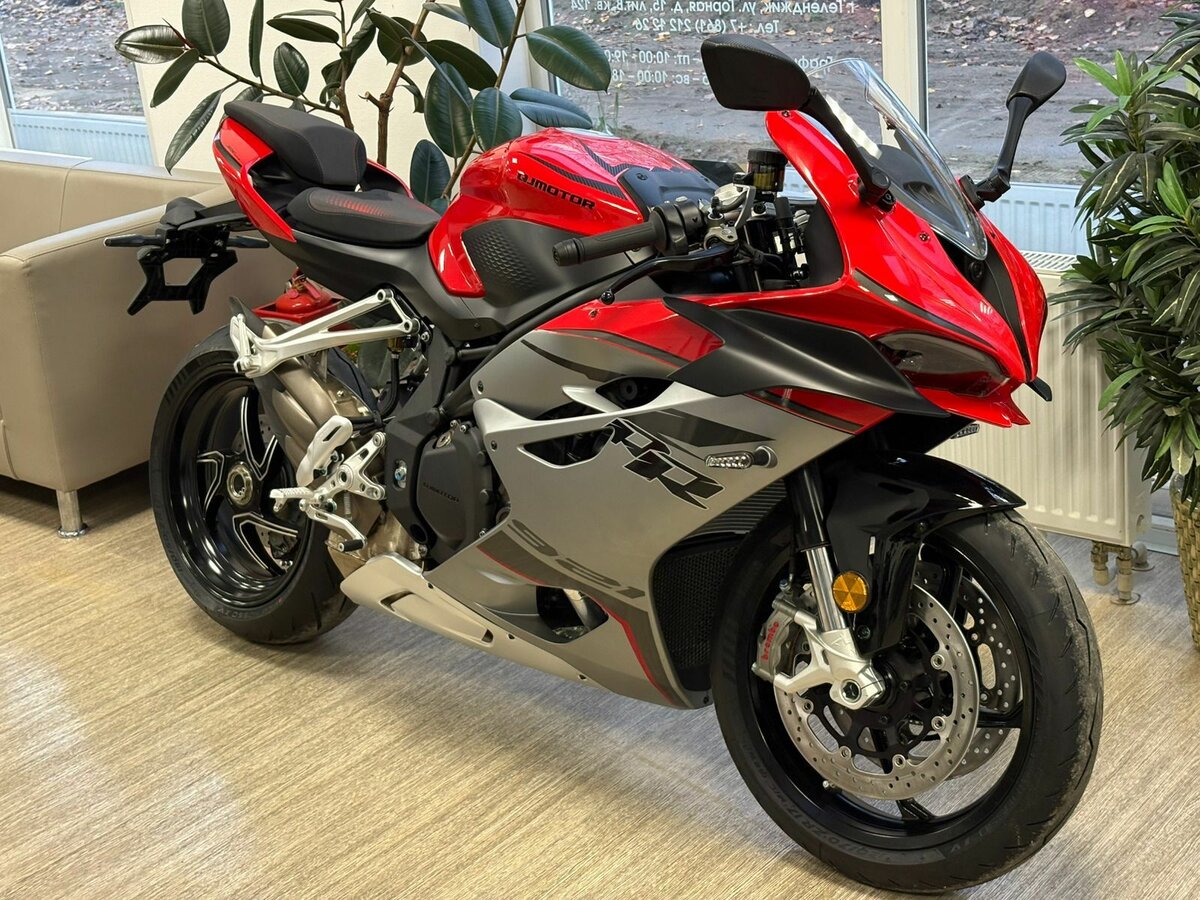 QJMotor SRK 921 RR