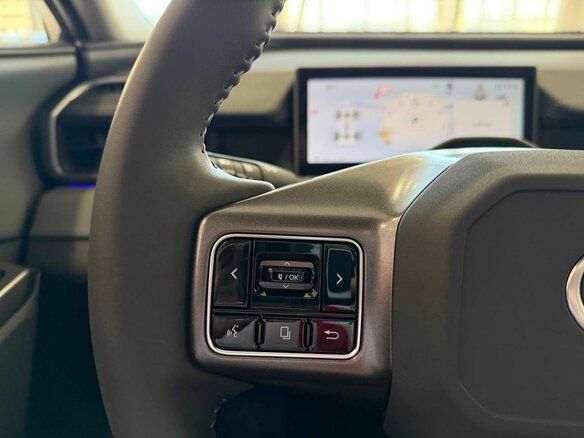 2026 Toyota RAV4 VI (XA60), серый, 5090000 рублей - вид 8