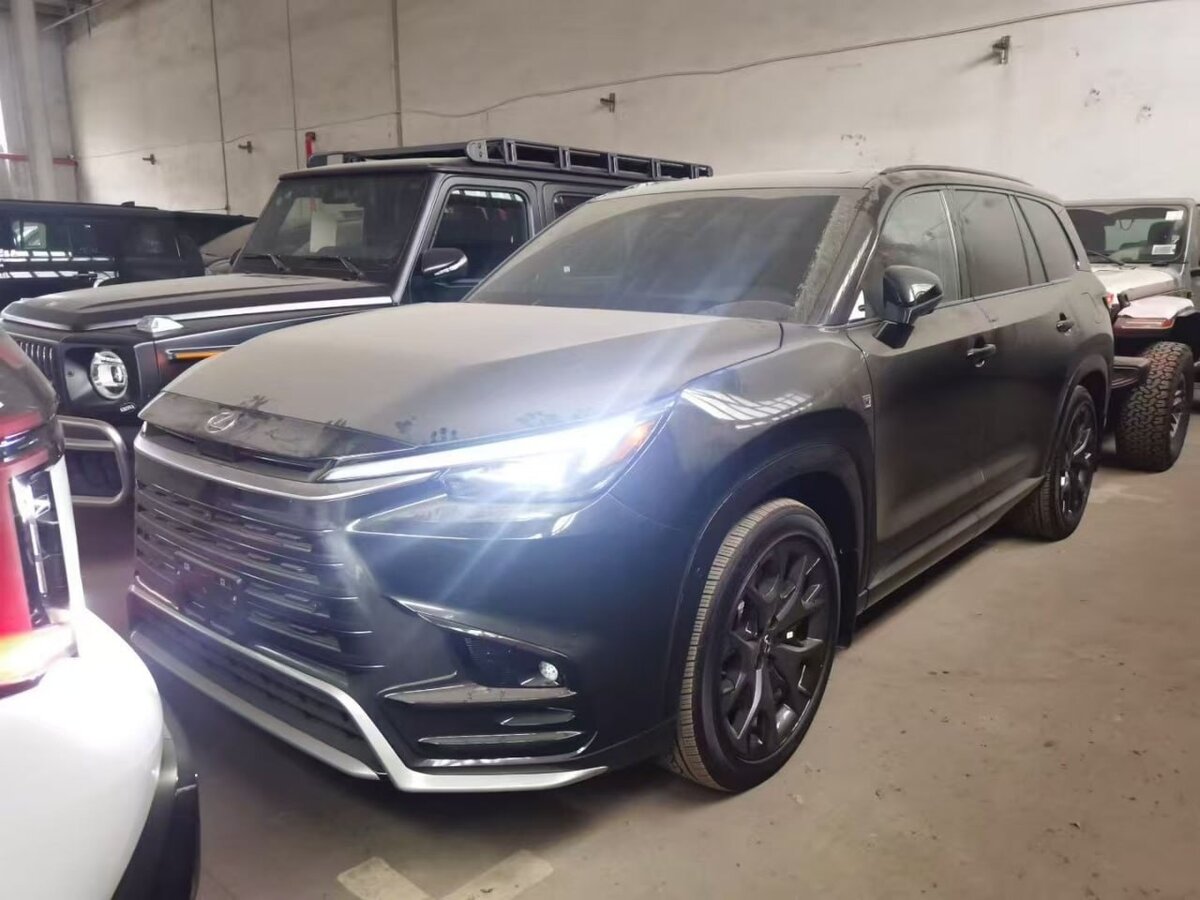 Lexus TX 500h