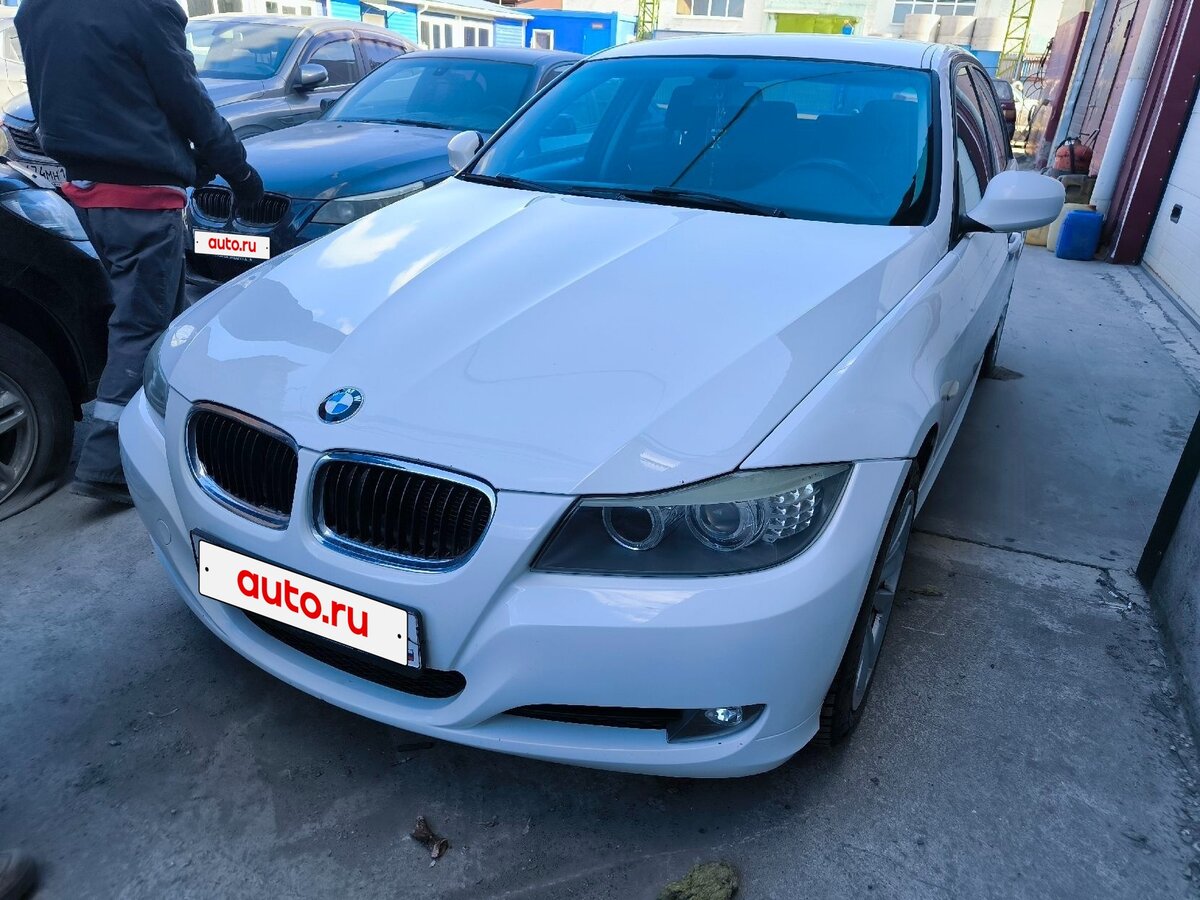 BMW 3 серии 318i V (E90/E91/E92/E93) Рестайлинг