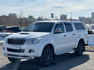 2014 Toyota Hilux Arctic Trucks AT35 VII Рестайлинг, белый, 2050000 рублей, вид 1