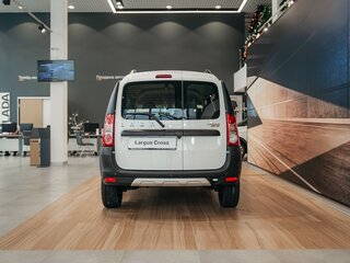 2026 Lada (ВАЗ) Largus Cross I Рестайлинг, белый, 2072000 рублей, вид 5