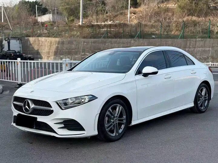 Mercedes-Benz A-Класс 180 Long IV (W177) Рестайлинг