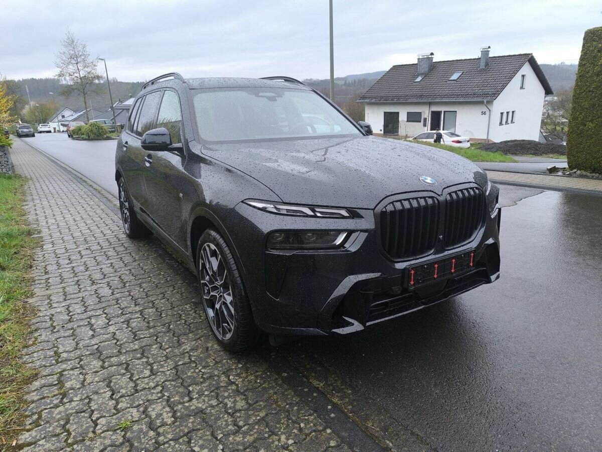 BMW X7 40d I (G07) Рестайлинг