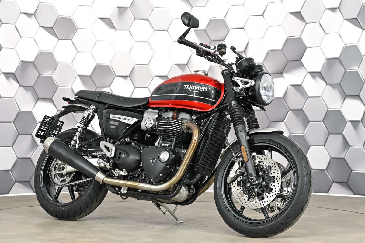 Triumph Speed Twin