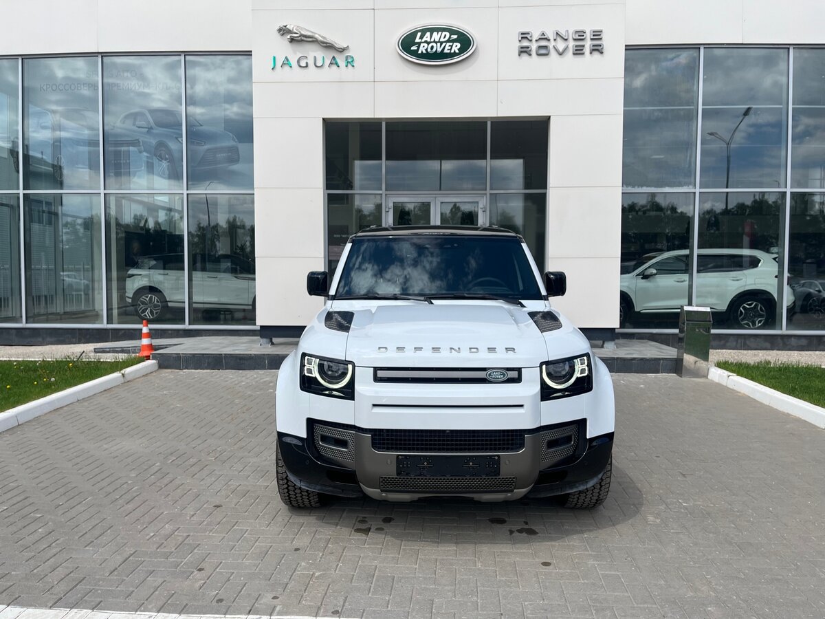 Land Rover Defender II