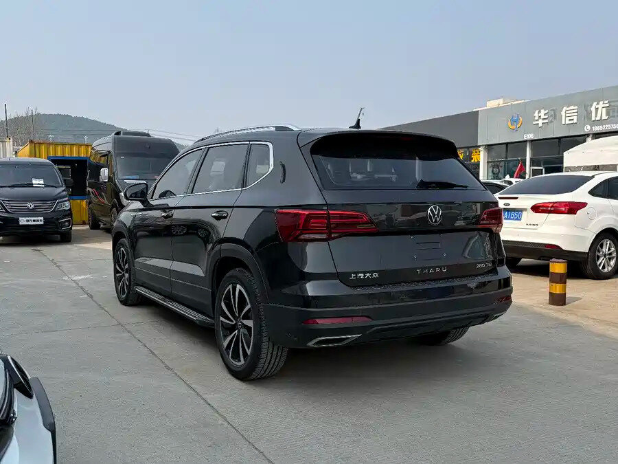 Volkswagen Tharu I