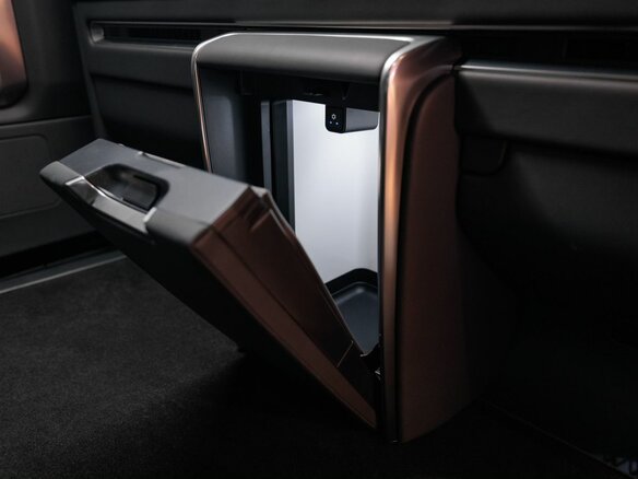 2025 Lexus LM 350h II, чёрный, 18790000 рублей - вид 21