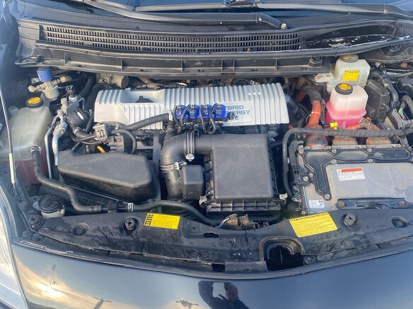 2012 Toyota Prius III Рестайлинг (XW30), чёрный, 1050000 рублей - вид 10