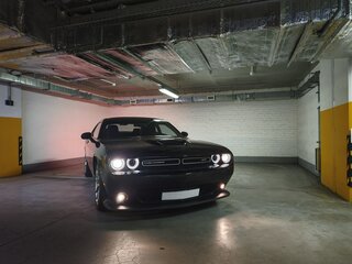 2021 Dodge Challenger III Рестайлинг 2, чёрный, 2800000 рублей, вид 3